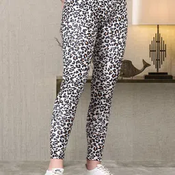 Moda Rapido Women Animal Printed Regular Trousers-image-66