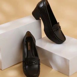 Flat N Heels Women's Black Casual Loafers-image-33