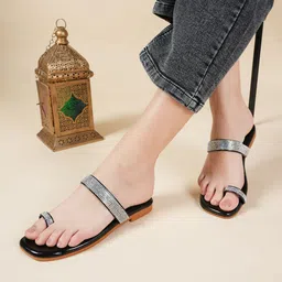 DressBerry Women Embellished One Toe Flats-48