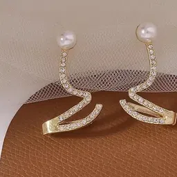 ONUYX Geometric Ear Cuff Earrings-29