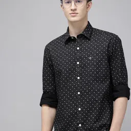 Arrow Pure Cotton Manhattan Slim Fit Geometric Printed Casual Shirt-picture-6