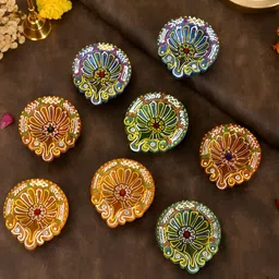 Aapno Rajasthan 6 Pcs Red & Yellow Printed Terracotta Diyas-5