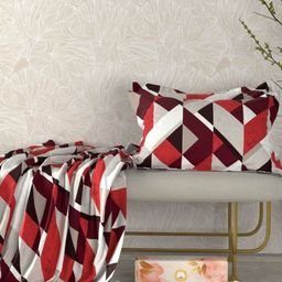Pure Decor Maroon & White Geometric King Bedsheet with 2 Pillow Covers-image-82
