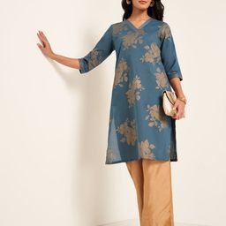 RANGMANCH BY PANTALOONS Floral Printed V-Neck Kurta-image-66