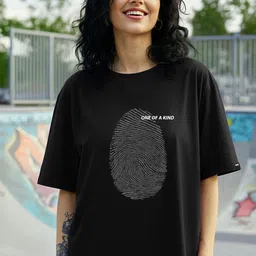 Bewakoof Women Graphic Printed Round Neck Cotton Oversized T-shirt-picture-47