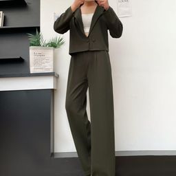 Lugo Women Green Cotton Blend Co-Ords-picture-44