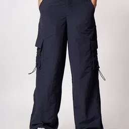 Bene Kleed Women Loose Fit High-RiseParachute Trouser-image-38