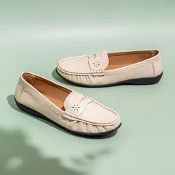 Inc 5 Women Solid Round Toe Loafers-99