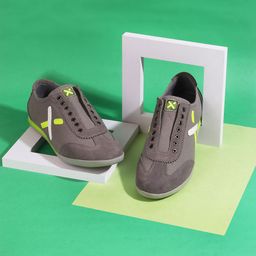 Metro Men Printed Round Toe Sneakers-38