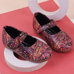 SHOES FOR JUNIORS Abstract Designed Mary Jane Ballerinas With Velcro Closure - Red-image-94
