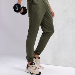 HRX by Hrithik Roshan Men Rapid-Dry Training Joggers-picture-21