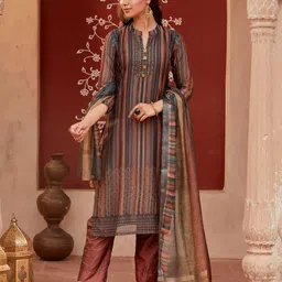 WOMEN PLUS Striped Mandarin Collar Beads and Stones Kurta With Trousers & Dupatta-image-69