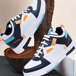 Groofer Men Colourblocked Lace-Ups Sneakers-image-39