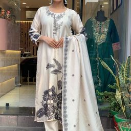 Moda Rapido Floral Embroidered Regular Thread Work Kurta with Trousers & With Dupatta-46