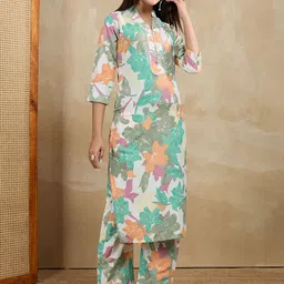 Women Basket Women Floral Printed Regular Kurta with Trousers-58