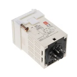 RS PRO Single Function Timer Relay Plug In Mount 12 - 48 V DC SPDT Model No. 1792904 image 3