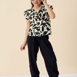 Stylo Bug Girls Printed Short Sleeves Shirt With Joggers-image-93