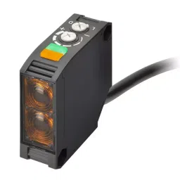 Omron E3JK Photoelectric Sensor 6 & 10 m Sensing Distance Relay Output, E3JK-RR12 2M OMS-21
