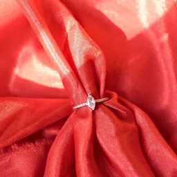 WEAVING HOMES Serene Diamond Ring-image-51