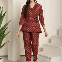 Aawari Chanderi Printed Top With Trouser Co-ords-image-37