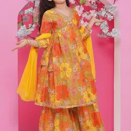 Bitiya by Bhama Girls Floral Printed Empire Gotta Patti Kurta with Sharara & With Dupatta-picture-25