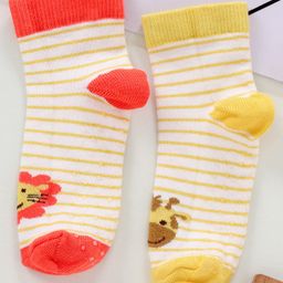 Babyoye Regular Length Striped Socks Animal Face Print Pack of 2 - Multicolor-image-24