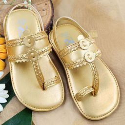 The Madras Trunk Strap Designed Detailed Kolhapuris Sandals - Light Gold-image-99