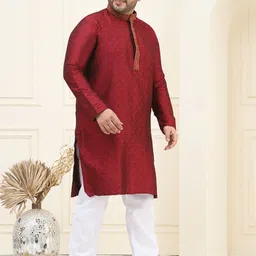 SOJANYA PLUS Men Floral Regular Kurta with Pyjamas image 4
