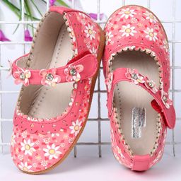Cute Walk by Babyhug Floral Motif Bellies - Red-image-82