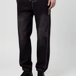 HERE&NOW Men Regular Fit Mid-Rise Low Distress Light Fade Jeans-picture-9