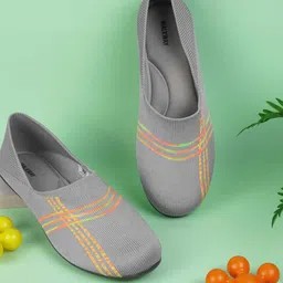 WALKWAY by Metro Women Printed Slip-On Sneakers-54