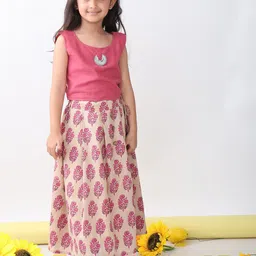 Sangria Girls Hanging Detail Top With Floral Printed Lehenga-picture-16