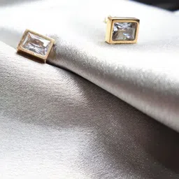 SIVA BY ANIKA Brass-Plated Artificial Stones Studded Square Shaped Studs image 5