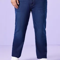 BIG HELLO Men Straight Fit Light Fade Jeans-image-58