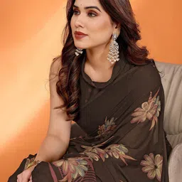 DIVASTRI Floral Pure Georgette Saree-picture-4