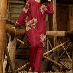 QISSA Women Floral Printed Regular Kurti with Trousers-picture-19