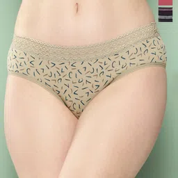 Leading Lady Pack of 3 Mid-Rise Laced Hipster Briefs image 1