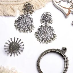 Teejh Pitara Collection Poorva Silver Oxidized Jewellery Set-picture-17