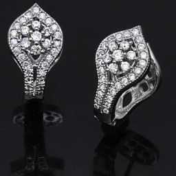 Karatcart Silver Stud Earrings for Women-13