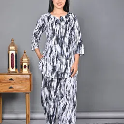 TREND ME Printed Top & Trouser Co-Ord Set-image-23