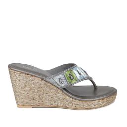 Inc.5 Women's Pewter Thong Wedges-image-61
