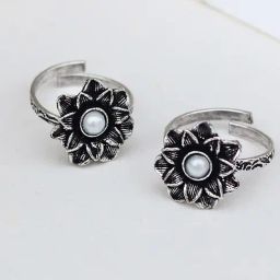 Teejh Kayra White Stone Silver Oxidized Pair of Toe-Rings-15