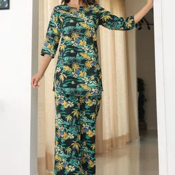 all about you Printed Tunic With Trouser Co-Ords-picture-7