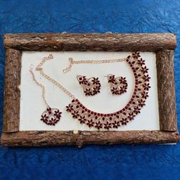 VATSALYA creation Rose Gold-Plated Artificial Stone Studded Jewellery Set-image-32