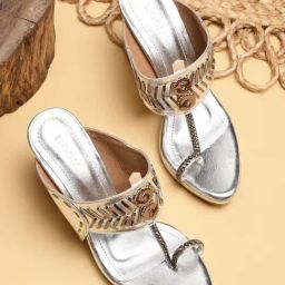 Rocia by Regal Women's Silver Toe Ring Sandals-image-63