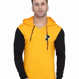 Blisstone Men Colourblocked Hooded Slim Fit T-shirt-image-98