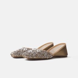 JM Looks Girls Ethnic Mojaris with Embroidered Flats-27
