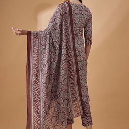 all about you Women Ethnic Motifs Printed Regular Thread Work Kurta with Trousers & With Dupatta image 5