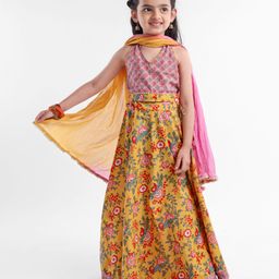 Exclusive from Jaipur Sleeveless Choli & Lehenga With Dupatta Floral Printed - Pink Mustard Yellow-image-22