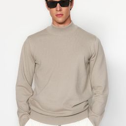 Trendyol Men Solid Round Neck Sweatshirt-picture-10